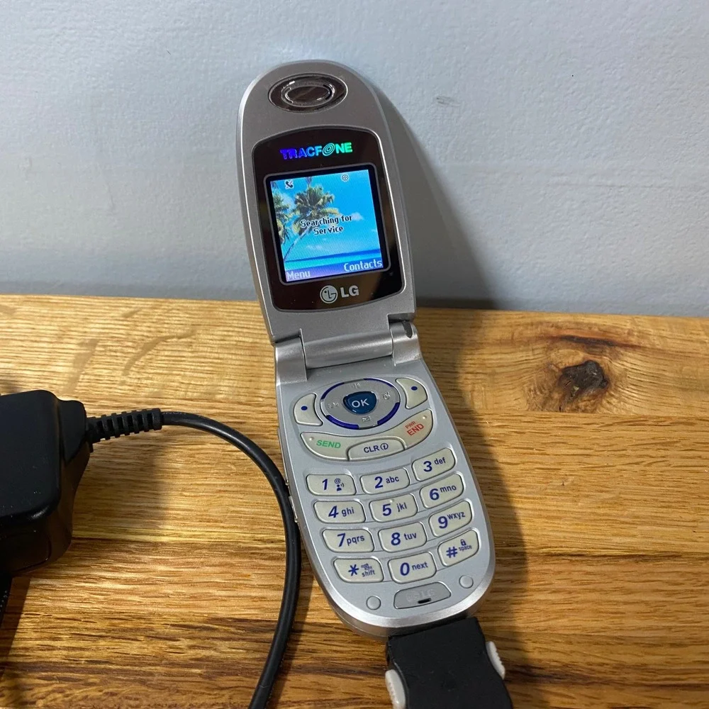 Vintage LG Silver Flip Phone TracFone Cell Phone Prop Collector - Tested Works